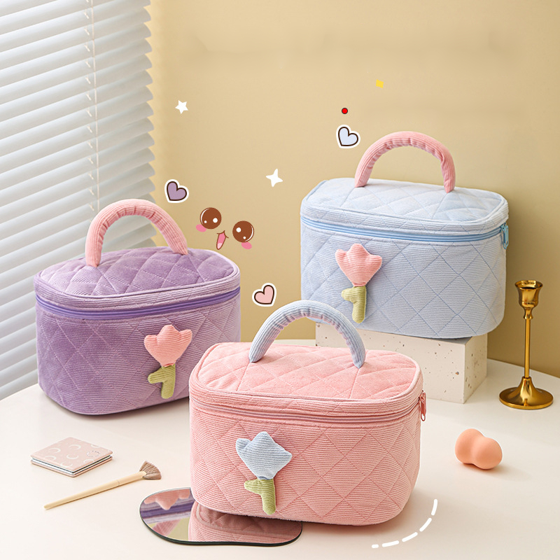 Cute Tulip Handheld Cosmetic B - Luxury Skincare Samples のレビューと価格