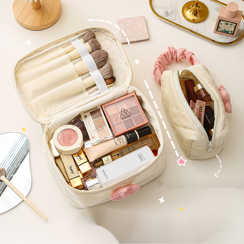 Cute Tulip Handheld Cosmetic B - Luxury Skincare Samples のレビューと価格