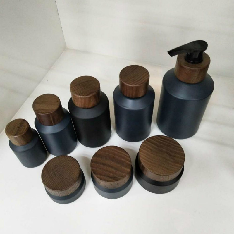 60pcs 120ml black matte glass  - Luxury Skincare Mask のレビューと価格