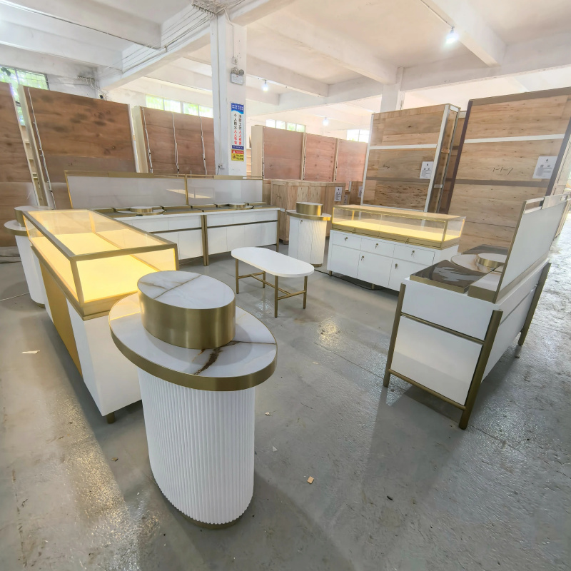 custom.Customized Modern Medic - Luxury Skincare And Spa のレビューと価格