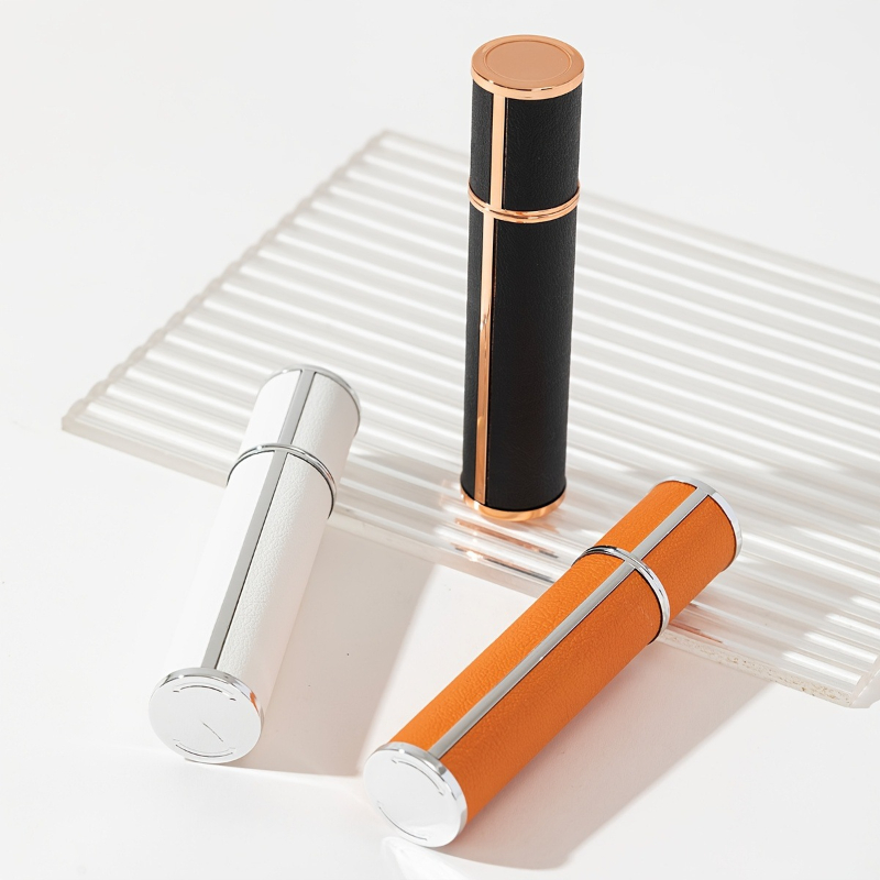 Luxury Leather Wrapped 10ml Gl - Luxury Skincare Samples のレビューと価格